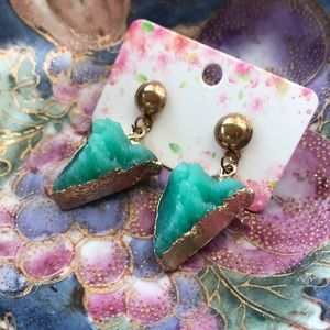 NWT Turquoise OR Peach Colored Druzy Stone Triangle Stud Earrings